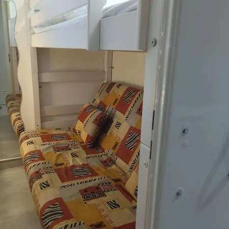 Appartement Au Coeur Des Pins - Beija Flor - A L'entree Du Village Naturiste - Parking - Histoire De Cles Agde