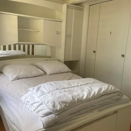 Appart au cœur des pins - 2 chambres - 6 personnes-clim-parking Appartement *